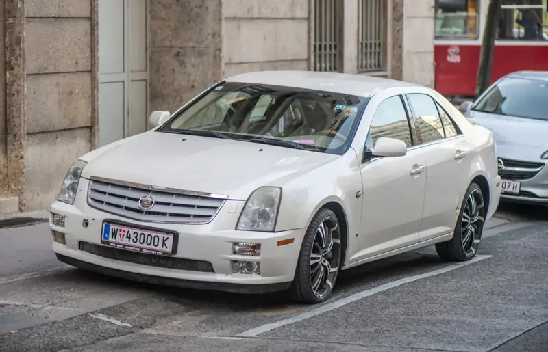 Cadillac STS STS 3.6 i V6 (258 bg) Automatic - görsel 3