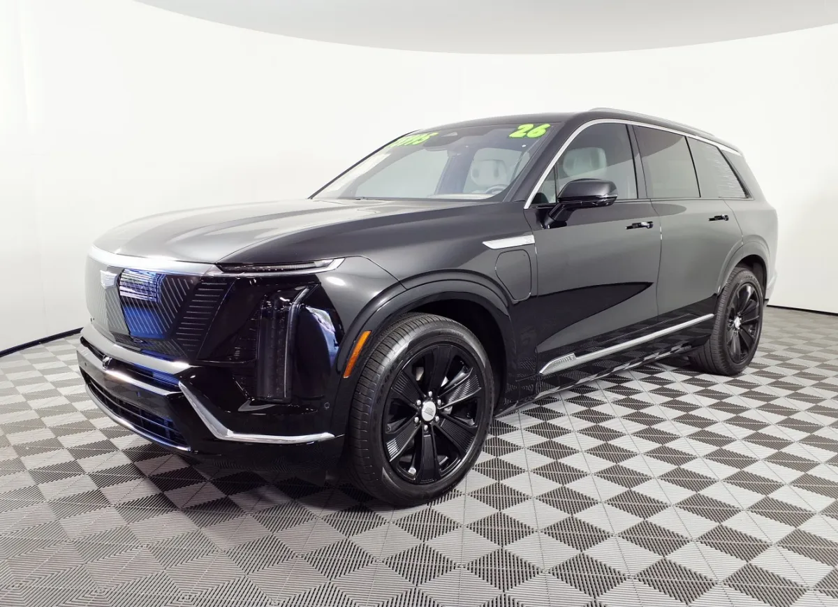 Cadillac VISTIQ VISTIQ 102 kWh (615 bg) Dual Motor AWD - görsel 3