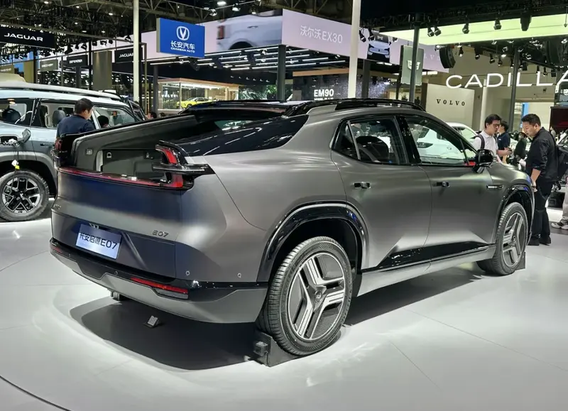 Changan Nevo E07 - 2