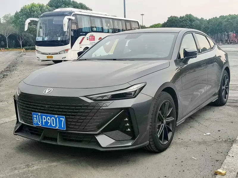 ChangAn UNI-V - 4