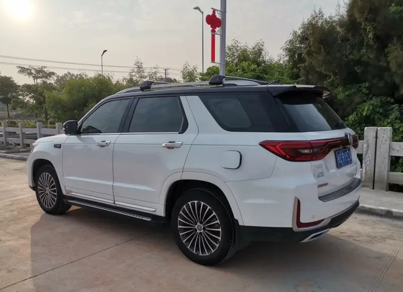 ChangAn CS95 - 3