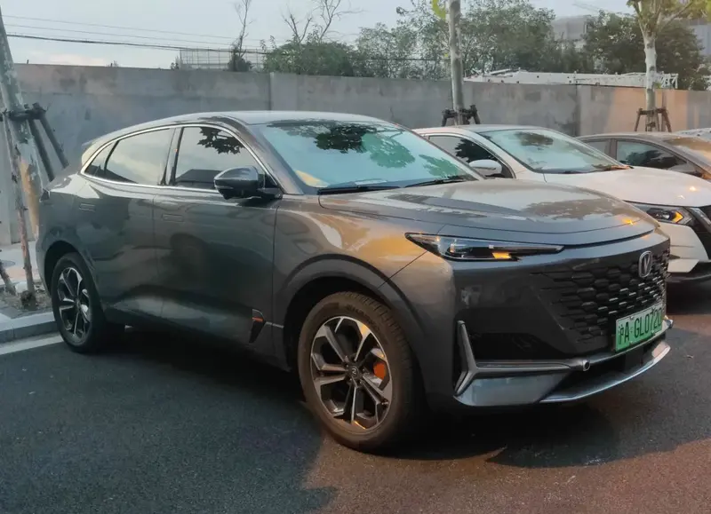 ChangAn UNI-K - 1