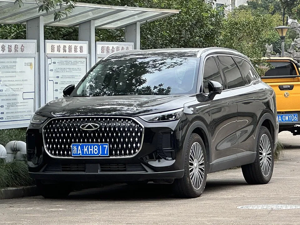 Chery Tiggo 8 - 2