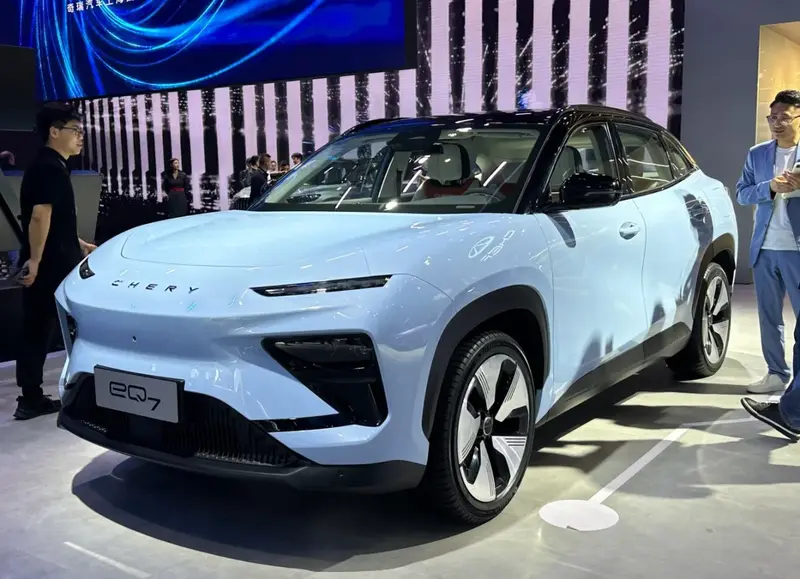 Chery eQ7 eQ7 65.5 kWh (211 bg) - görsel 3