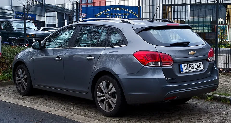Chevrolet Cruze Cruze Sedan (facelift 2013)