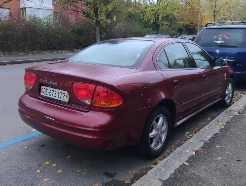 Chevrolet Alero - 2