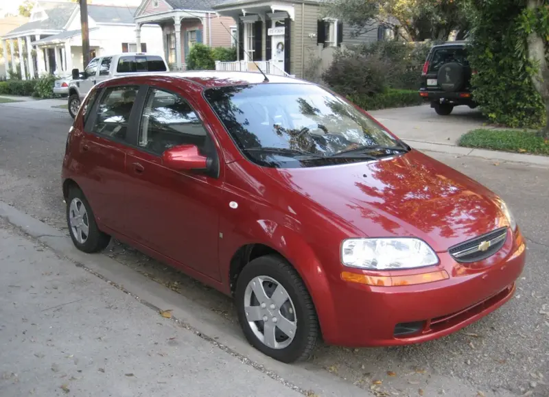 Chevrolet Aveo - 4