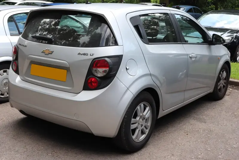 Chevrolet Aveo - 5