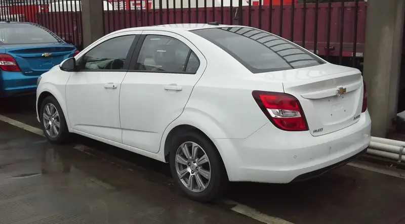 Chevrolet Aveo - 2