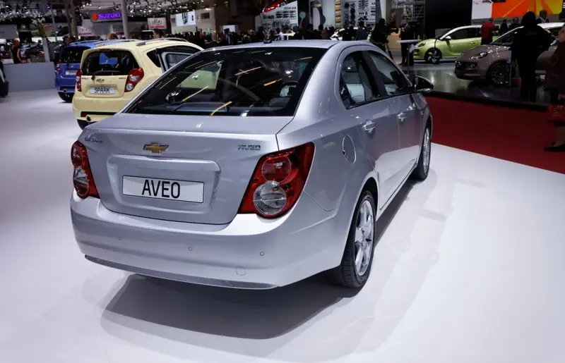 Chevrolet Aveo - 5