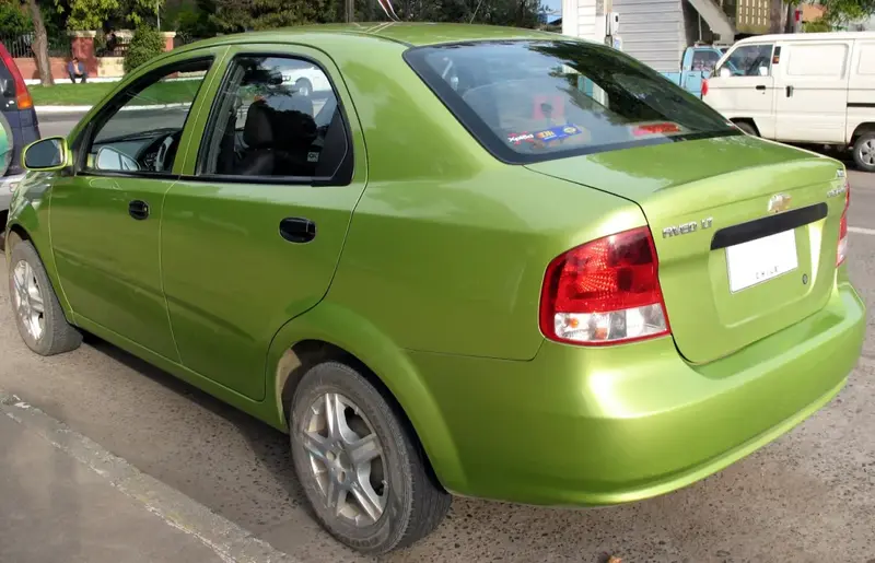 Chevrolet Aveo - 4