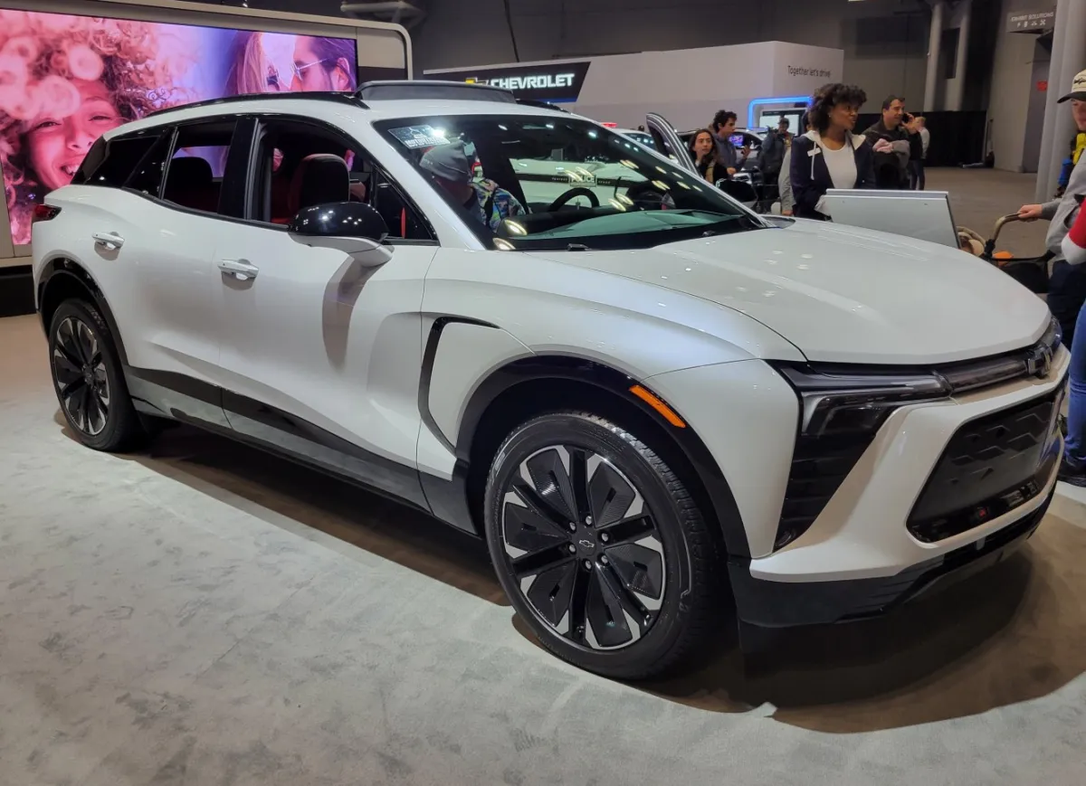 Chevrolet Blazer EV Blazer EV 102 kWh (340 bg) - görsel 4