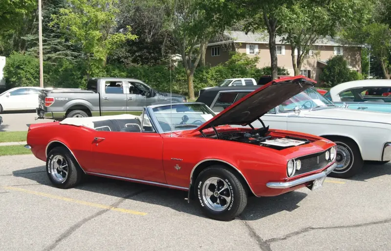 Chevrolet Camaro - 2