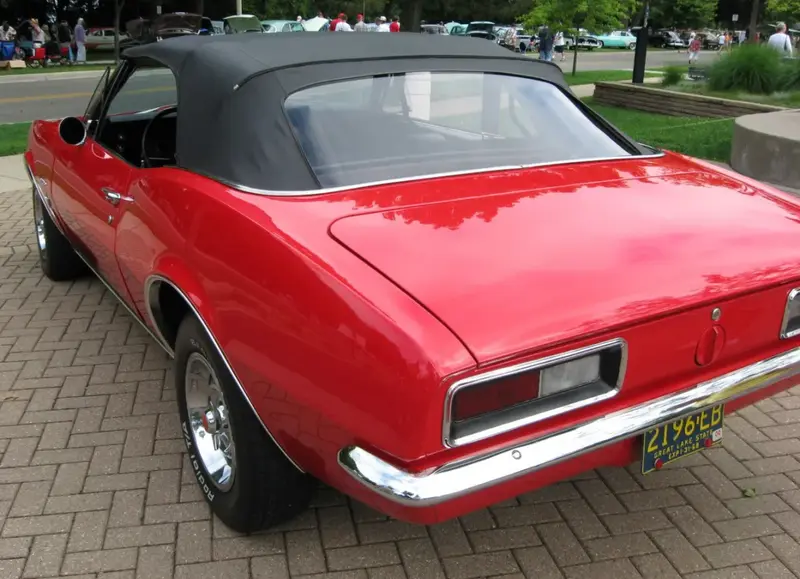 Chevrolet Camaro - 4