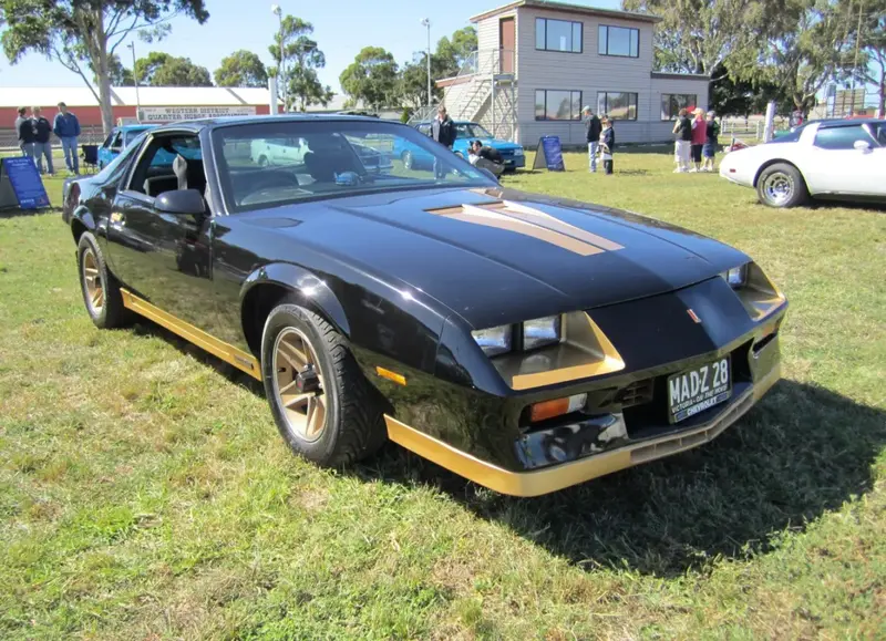 Chevrolet Camaro - 6