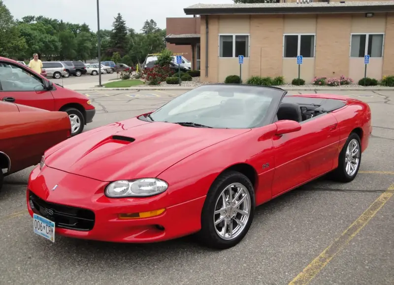 Chevrolet Camaro - 3