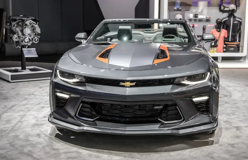 Chevrolet Camaro - 2
