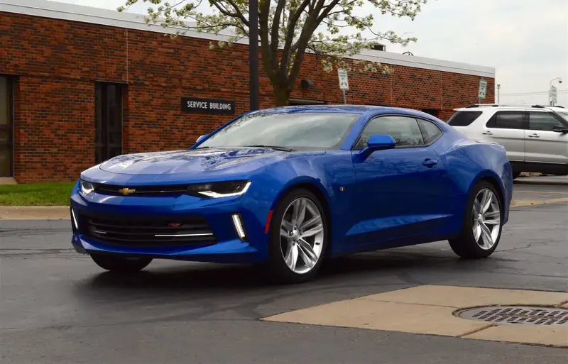 Chevrolet Camaro - 2