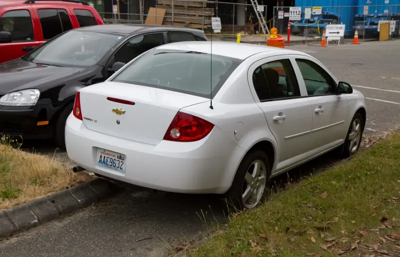 Chevrolet Cobalt - 2