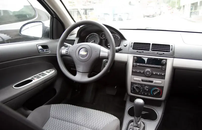 Chevrolet Cobalt - 3