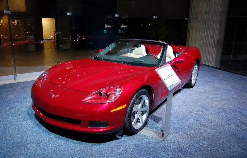 Chevrolet Corvette - 3