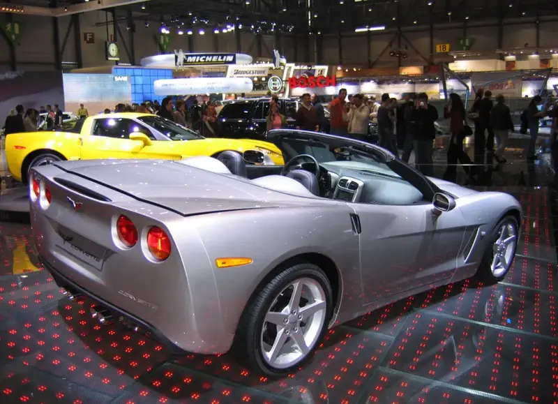 Chevrolet Corvette - 6