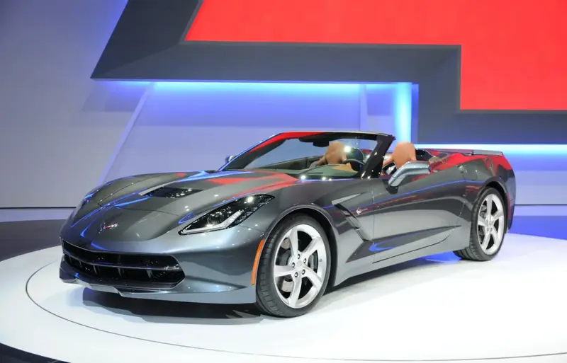 Chevrolet Corvette - 2