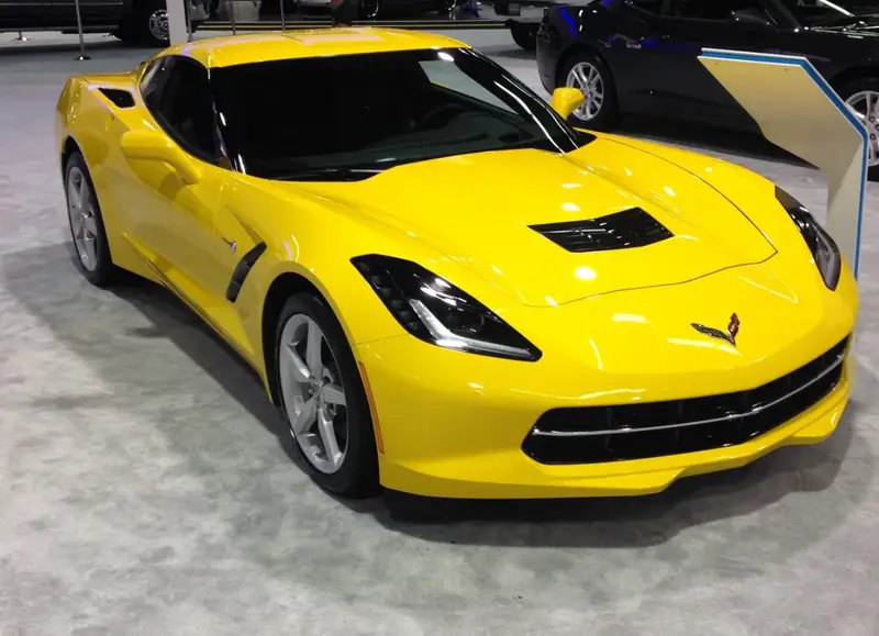 Chevrolet Corvette - 3