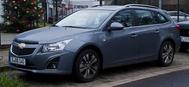 Chevrolet Cruze Cruze Hatchback (facelift 2013)