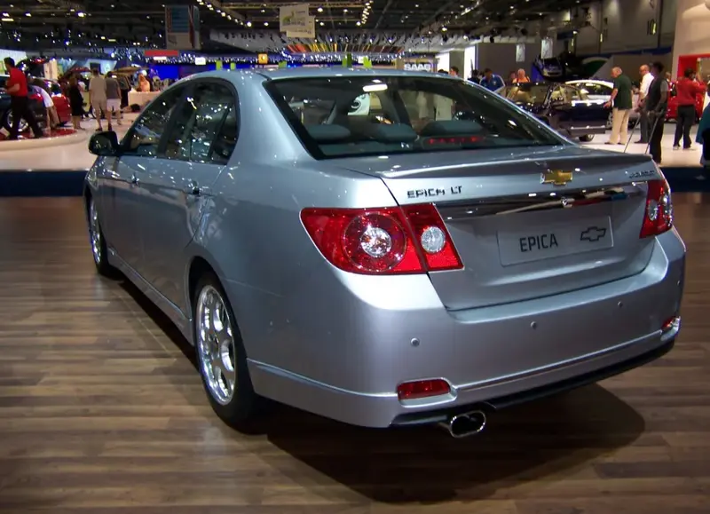 Chevrolet Epica - 2