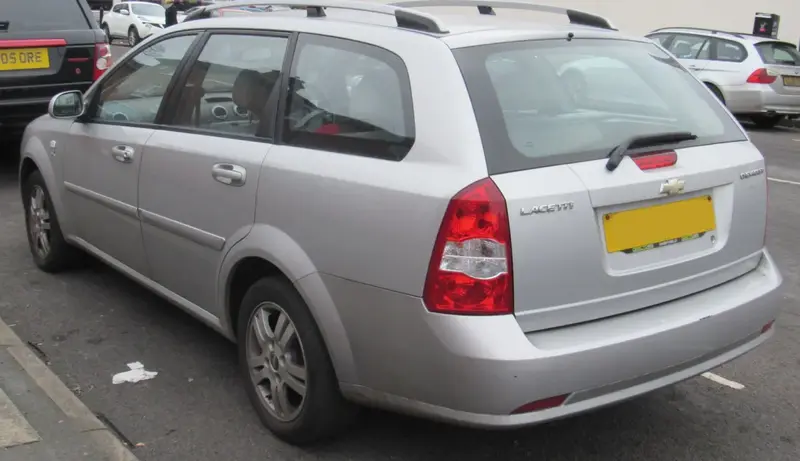 Chevrolet Lacetti - 4
