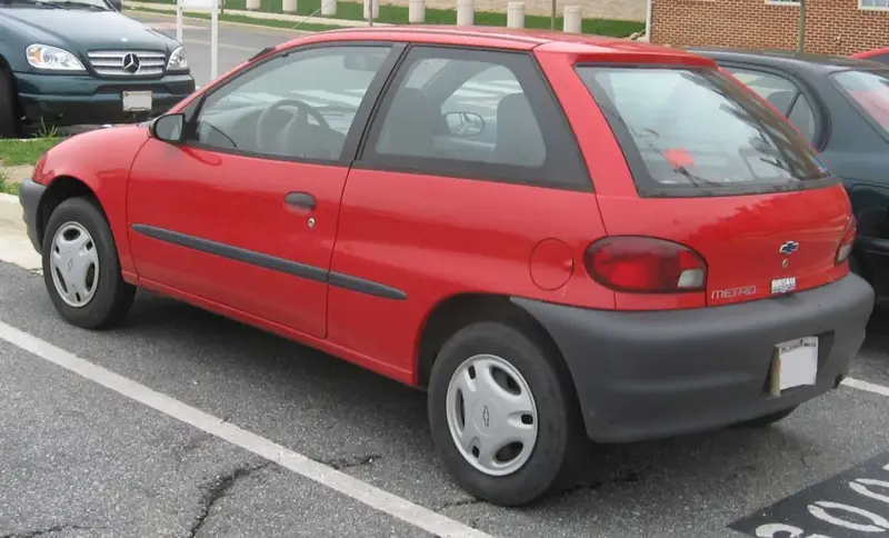Chevrolet Metro - 2
