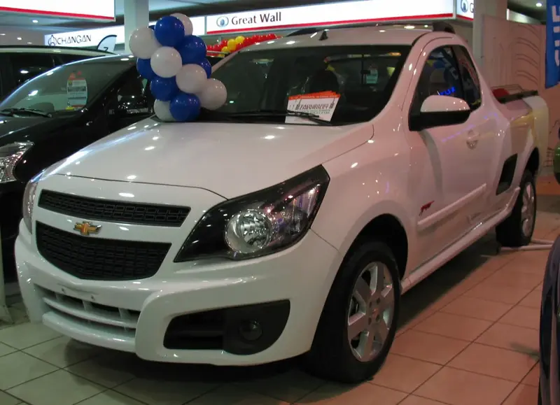Chevrolet Montana - 2