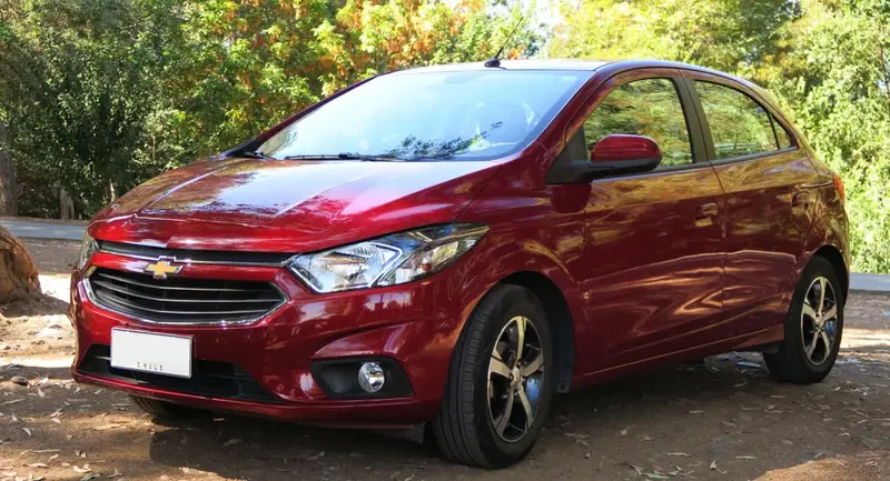 Chevrolet Onix - 5