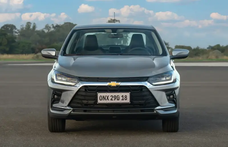 Chevrolet Onix - 3