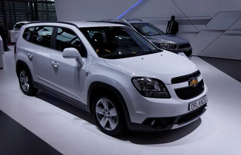 Chevrolet Orlando - 3