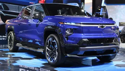 Chevrolet Silverado EV Silverado EV Crew Cab