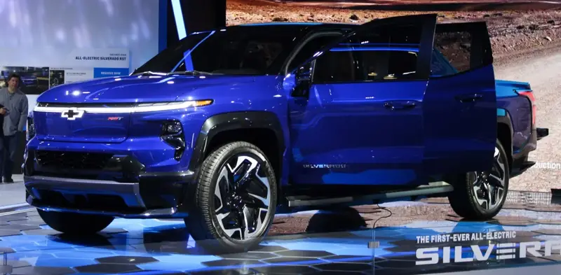 Chevrolet Silverado EV - 2