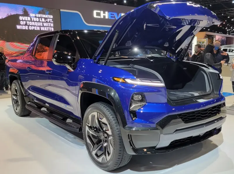 Chevrolet Silverado EV - 3
