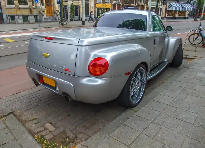 Chevrolet SSR - 4