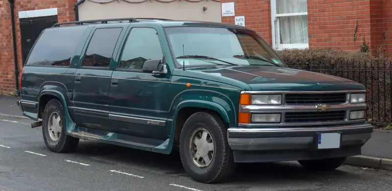 Chevrolet Suburban - 5