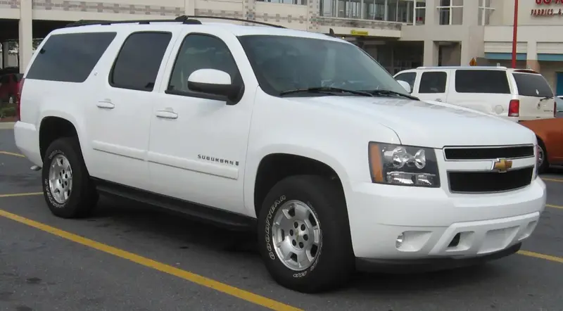 Chevrolet Suburban - 2