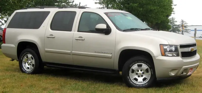 Chevrolet Suburban - 5