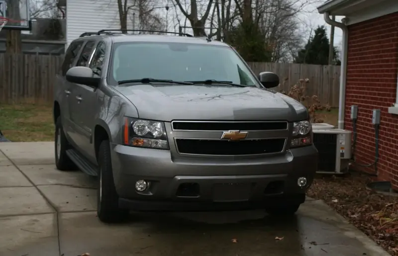 Chevrolet Suburban - 6