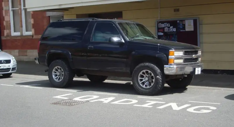 Chevrolet Tahoe - 3