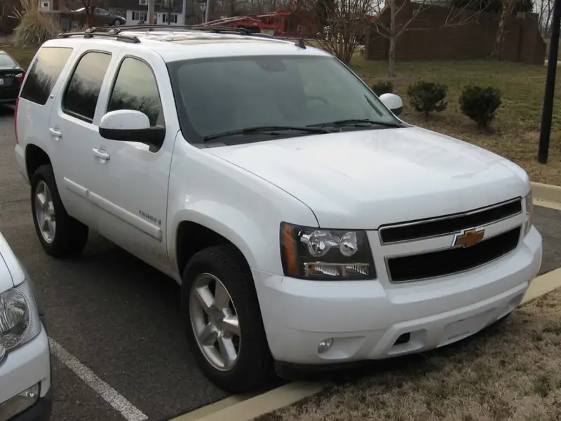 Chevrolet Tahoe - 2