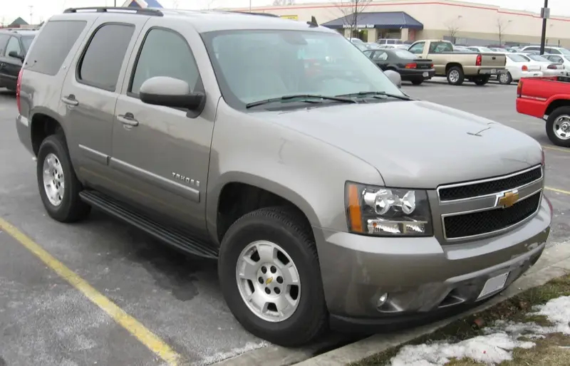 Chevrolet Tahoe - 3
