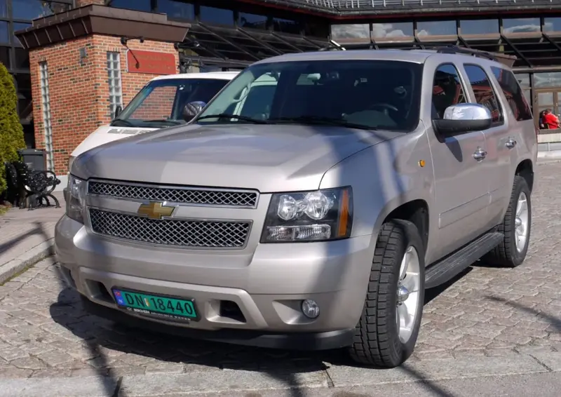Chevrolet Tahoe - 5