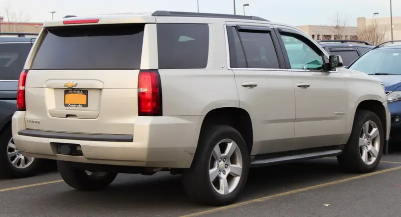 Chevrolet Tahoe - 3