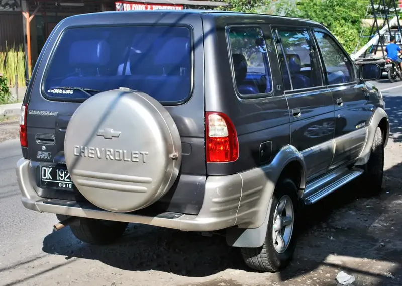 Chevrolet Tavera - 5
